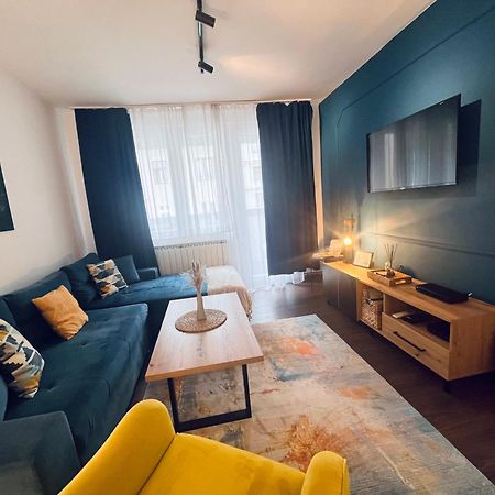 Mak Apartment - Free Parking - Balcony 사라예보 외부 사진