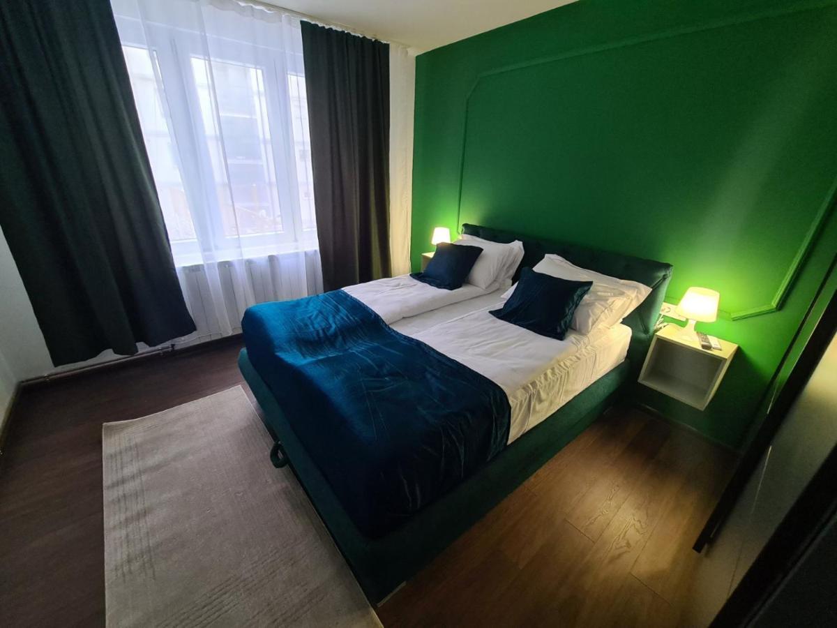 Mak Apartment - Free Parking - Balcony 사라예보 외부 사진