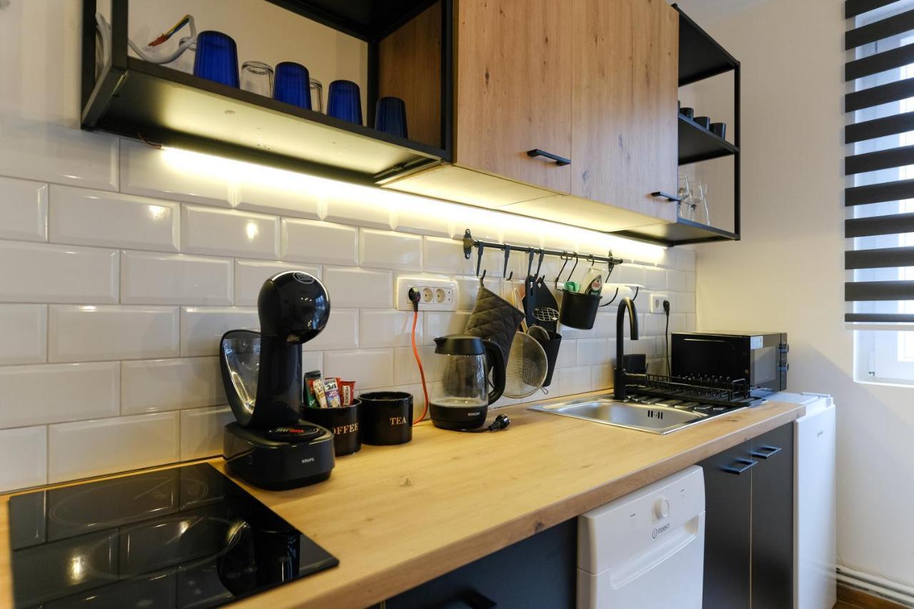 Mak Apartment - Free Parking - Balcony 사라예보 외부 사진