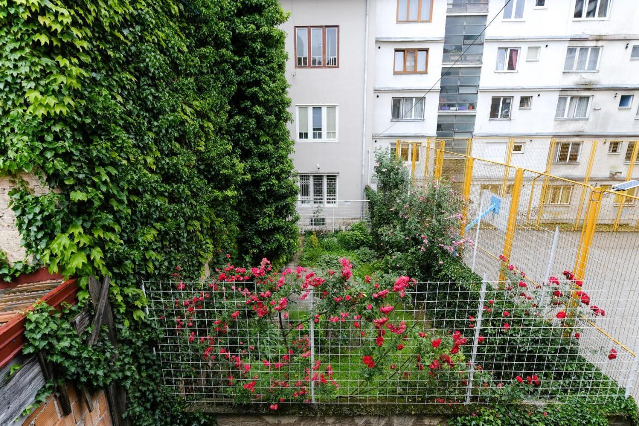 Mak Apartment - Free Parking - Balcony 사라예보 외부 사진